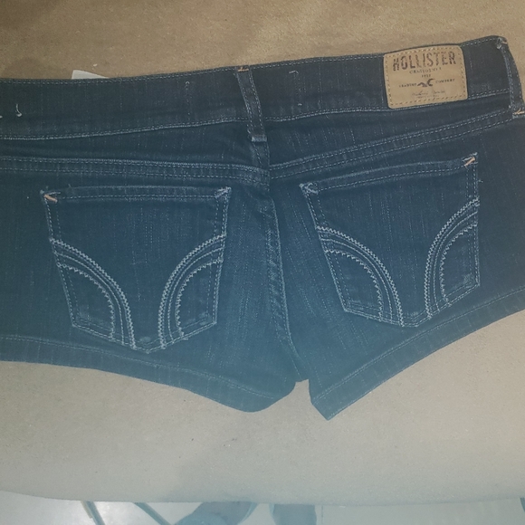 Hollister bundle of shorts - Picture 3 of 9